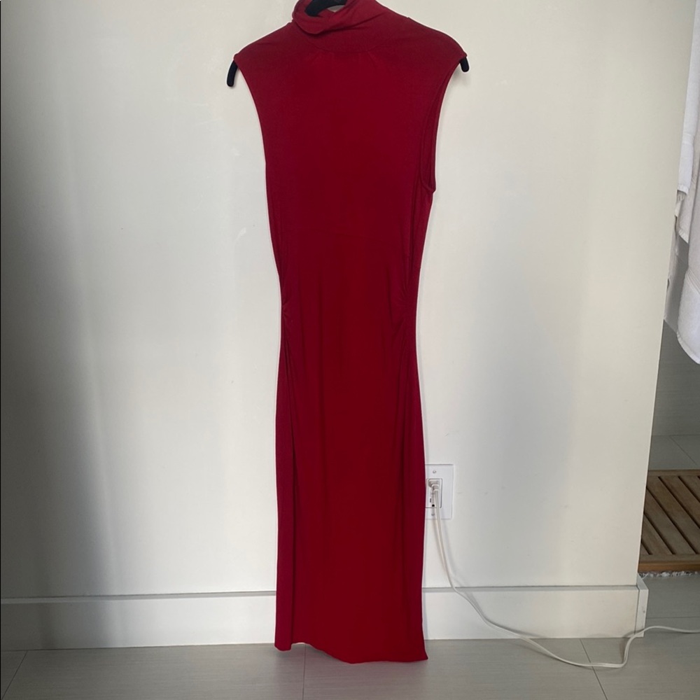 Diane Von Furstenberg Elegant Red Sleeveless Dress